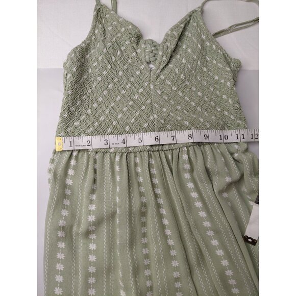 Sincerly Jules Green Strappy Maxi Dress With Floral Print & Smocked Bodice - Picture 8 of 10